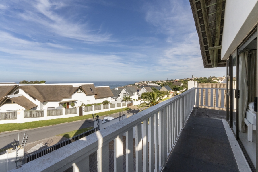 5 Bedroom Property for Sale in St Francis Bay Village Eastern Cape